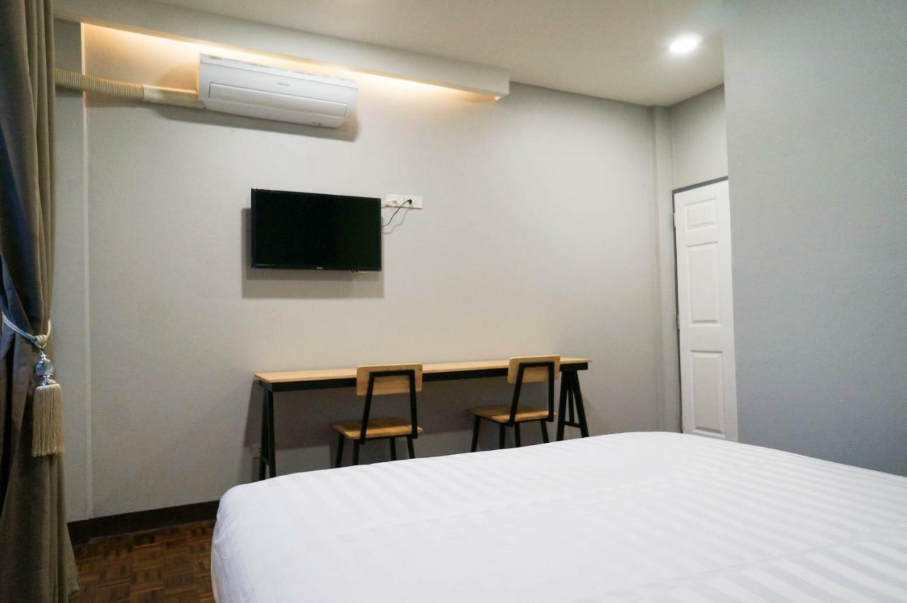 Lux Rooms Night Bazaar Chiang Mai Eksteriør bilde